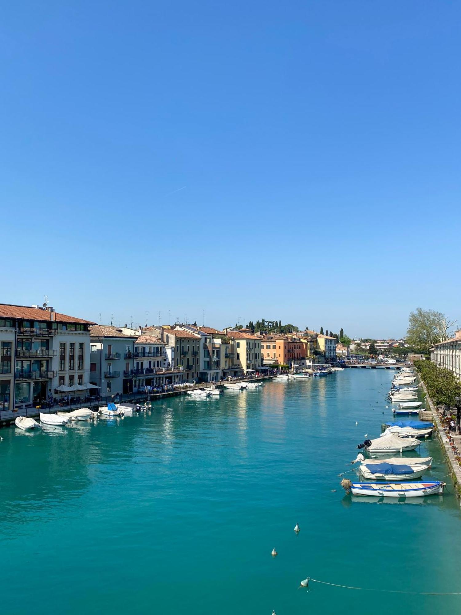 Palazzo Cordigero - Apartments Peschiera del Garda Exteriör bild