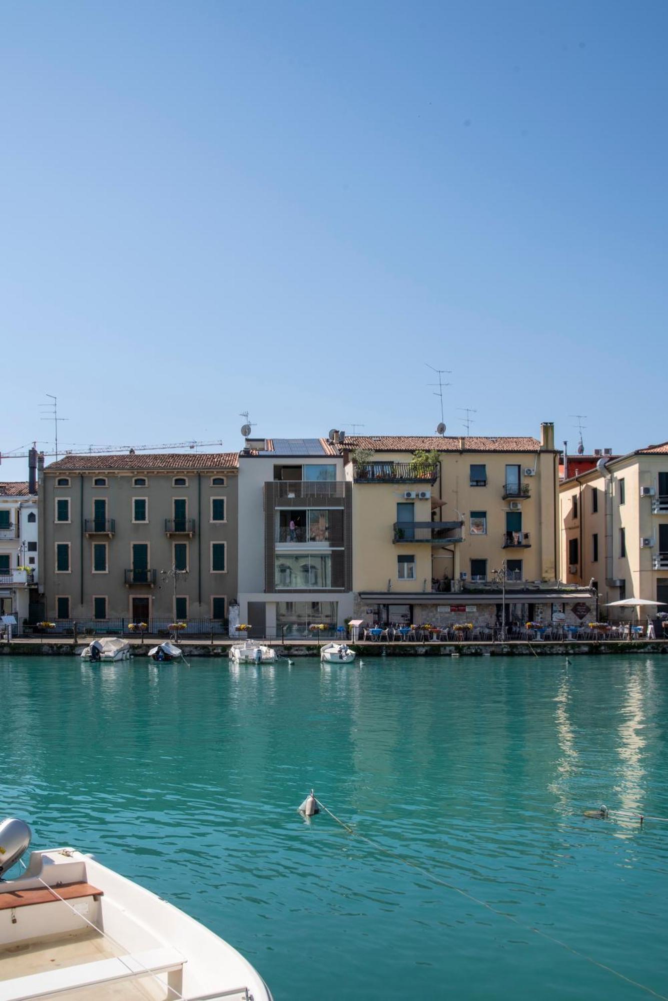 Palazzo Cordigero - Apartments Peschiera del Garda Exteriör bild