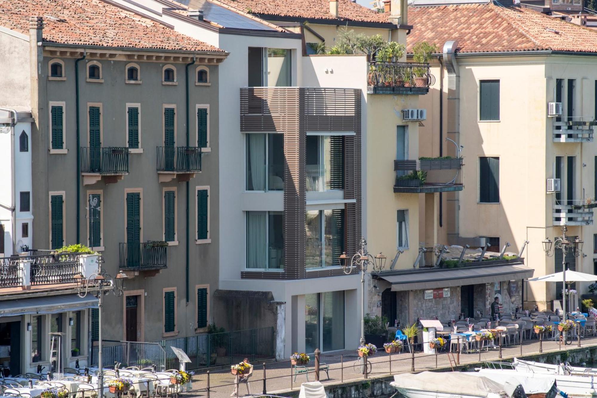 Palazzo Cordigero - Apartments Peschiera del Garda Exteriör bild