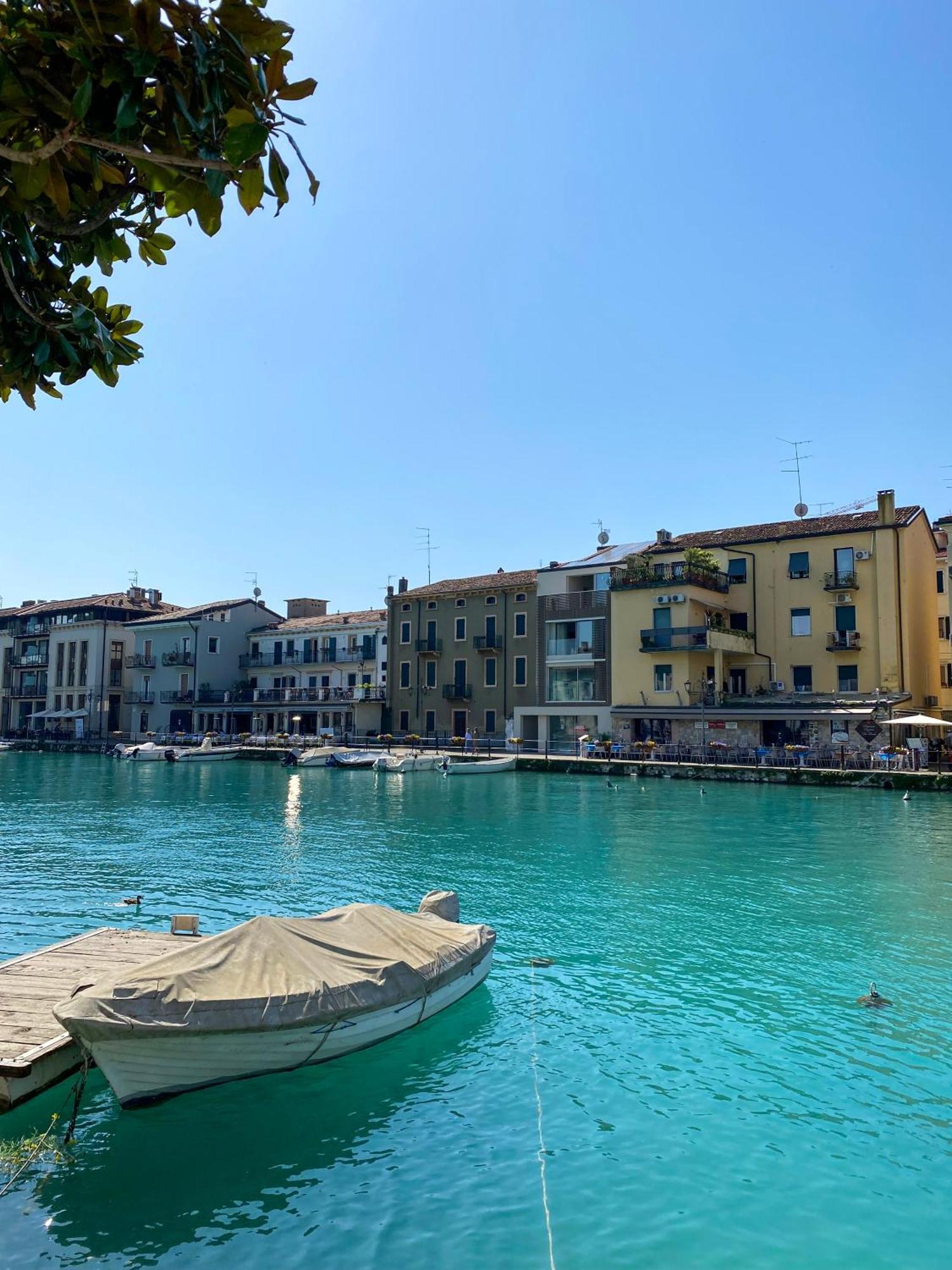 Palazzo Cordigero - Apartments Peschiera del Garda Exteriör bild