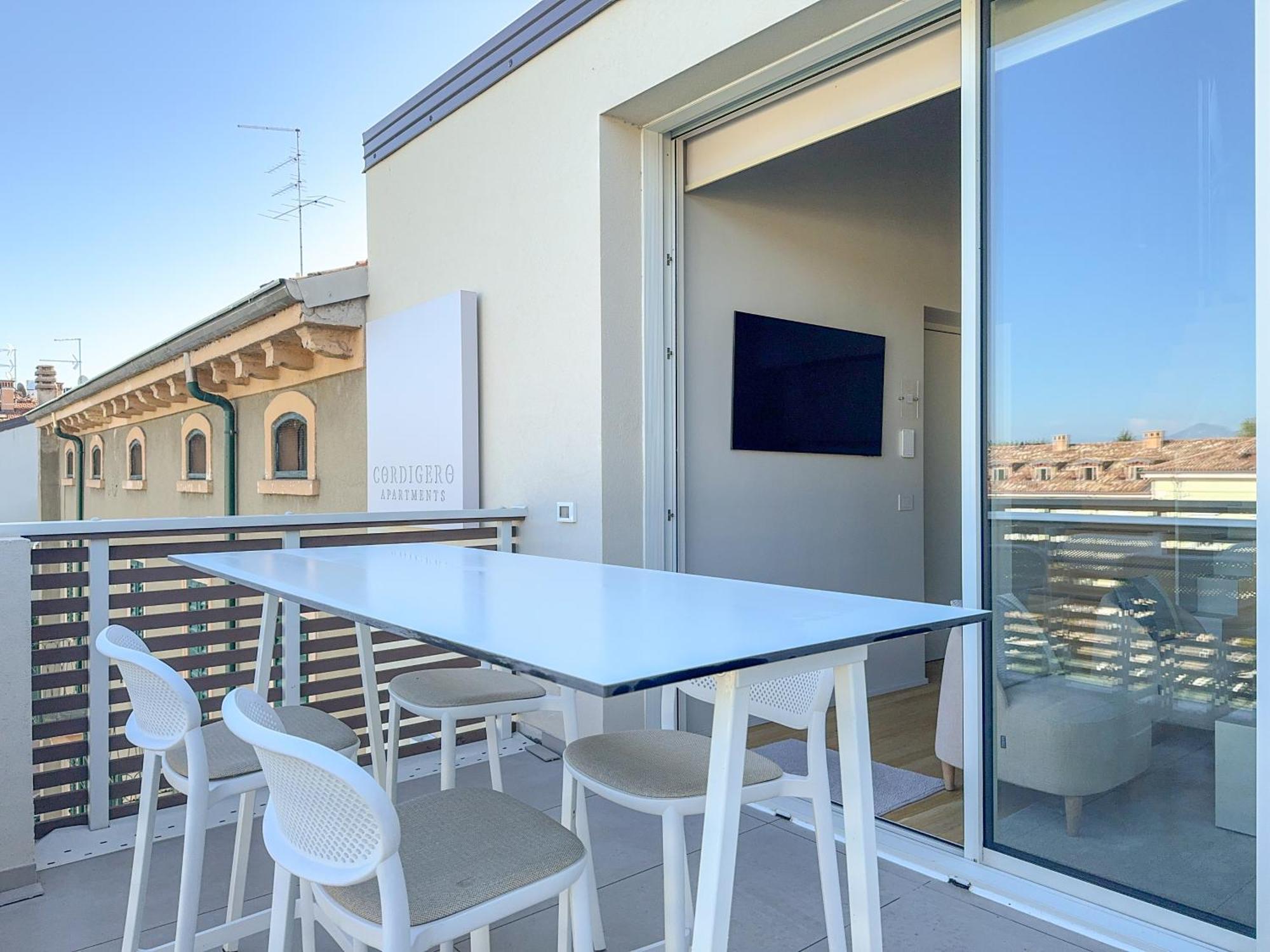 Palazzo Cordigero - Apartments Peschiera del Garda Exteriör bild