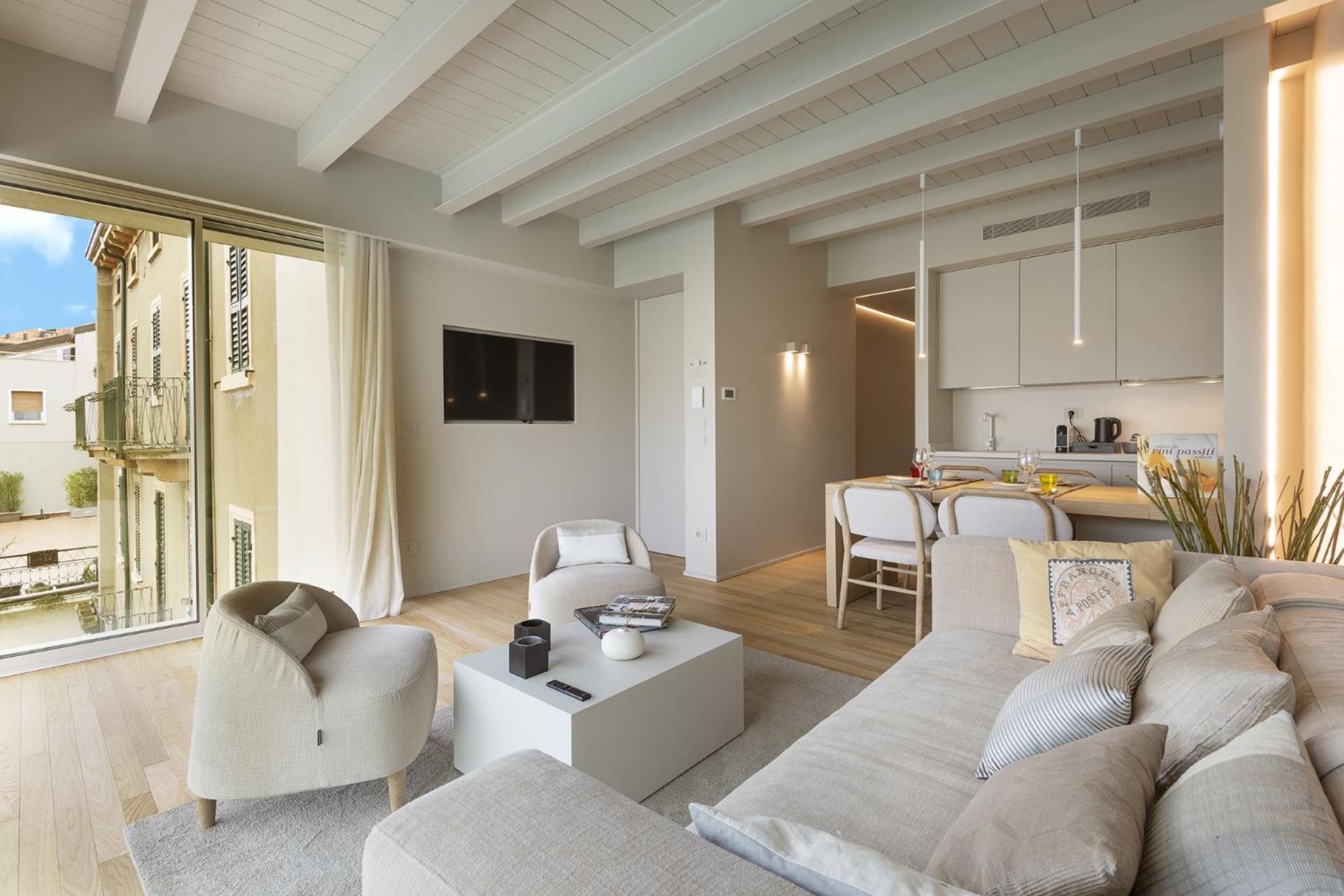 Palazzo Cordigero - Apartments Peschiera del Garda Exteriör bild
