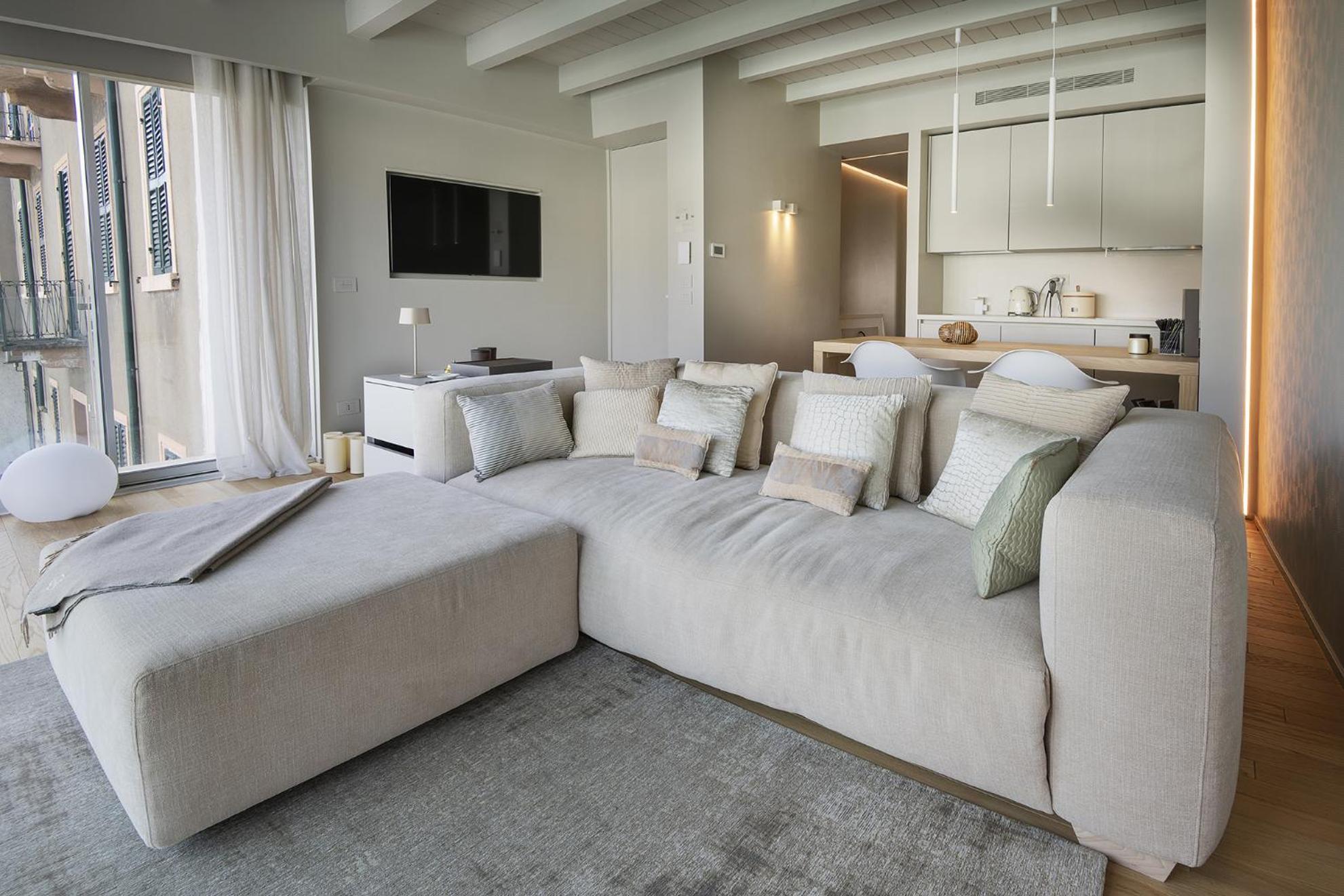 Palazzo Cordigero - Apartments Peschiera del Garda Exteriör bild